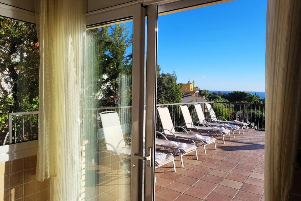 Mare Nostrum,12 Personen, Panoramisch Zeezicht Hébergement de vacances Lloret de Mar